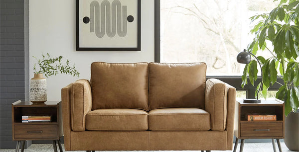 Mirror or Art: What to Hang Above the Sofa