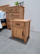 Wellington Bedside