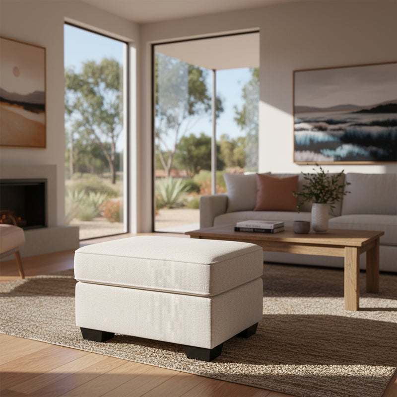 Alyssa Ottoman