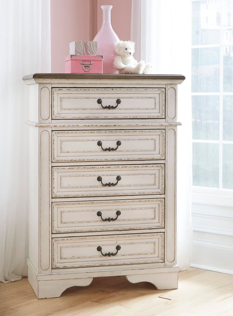 Antoinette Compact Chest